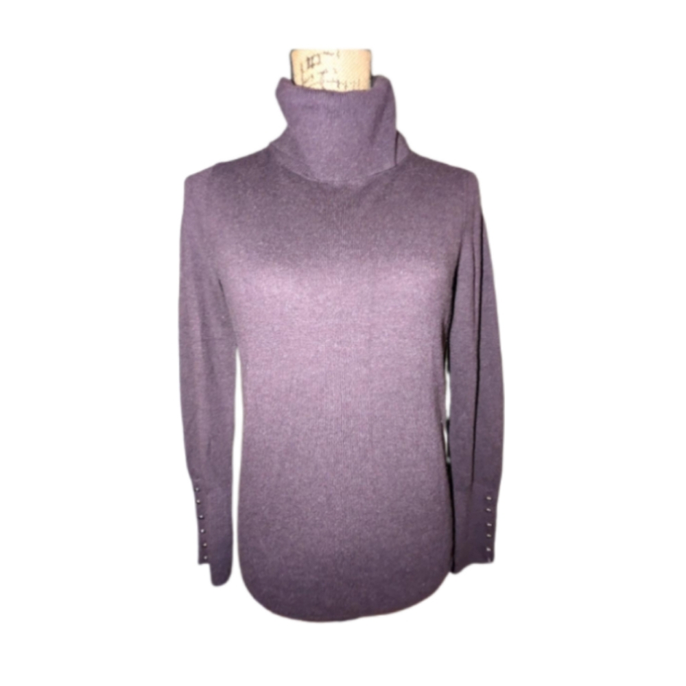 Ann Taylor Loft Medium turtleneck